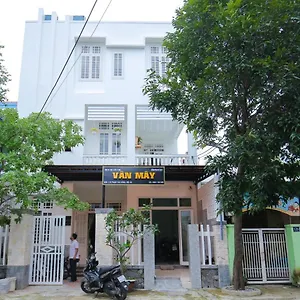 https://van-may-homestay-hoian.hotelsofhoian.com
